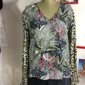 NEW💖Anthropologie top!